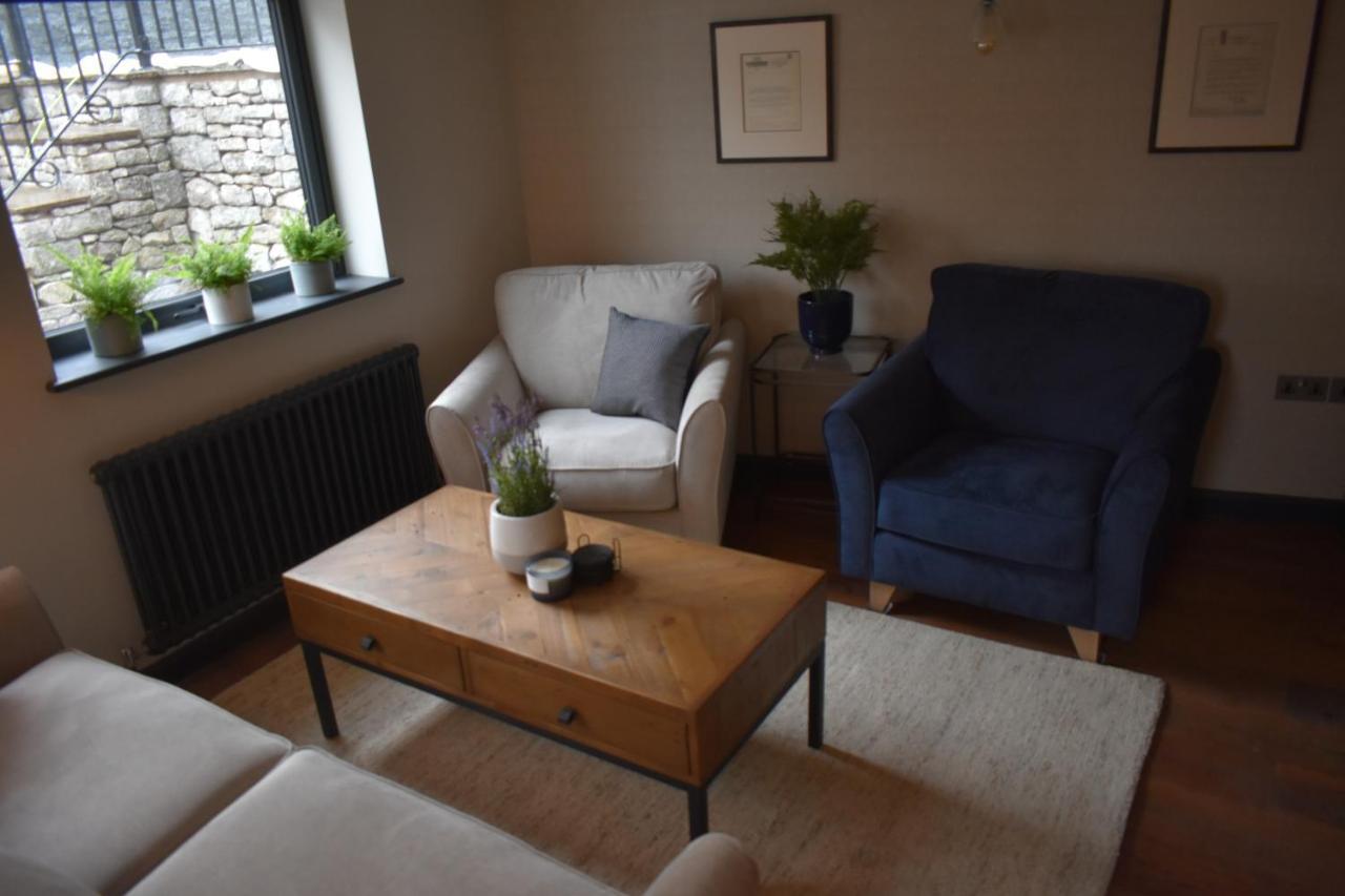 The Merchant'S Yard Tideswell Exterior photo